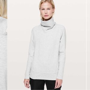 Lululemon • Highlines Pullover • Size 4